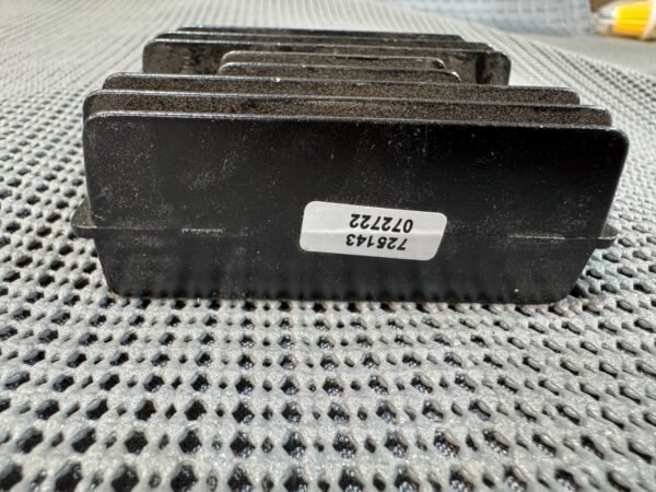AKI6035 New Voltage Regulator Compatible with/Replacement for Kaf300 - Image 4