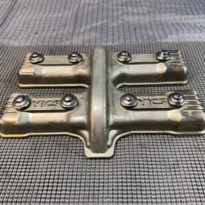 1983 Yamaha Venture Royale Front Cylinder Head Cover Valve Cover