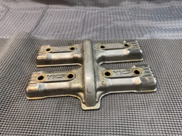 1983 Yamaha XVZ1200 Venture Rear Valve Cover - Image 14