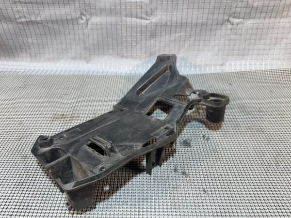 2016-2017 Victory MAGNUM Inner Electrical Mount Bracket - Image 5