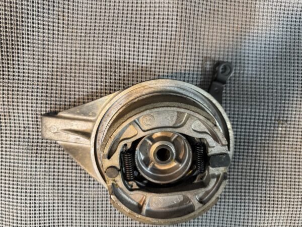 2022 Lifan Qipai Xpect 200cc OEM Rear Drum Brake Assembly - Image 8