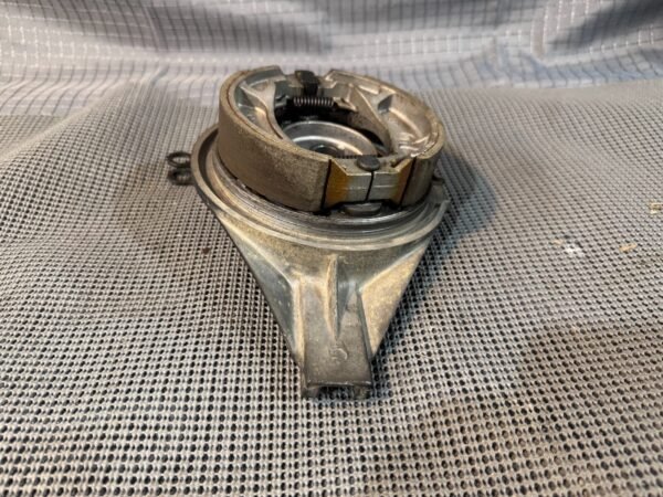 2022 Lifan Qipai Xpect 200cc OEM Rear Drum Brake Assembly - Image 9