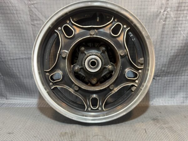 80-82 HONDA CB900C REAR BACK WHEEL RIM  42650-461-770 - Image 2