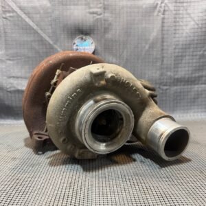 6.7 Holset VGT HE300VG Turbo 60k Miles, NEEDS NEW SEALS