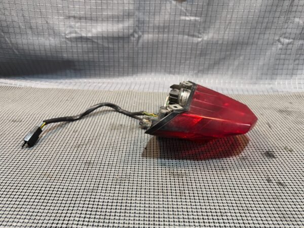 08-18 2009 Aprilia Shiver 750 SL750 Rear Tail Light BACK LIGHT BRAKE LIGHT - Image 2