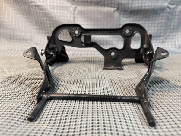 2022 Lifan Qipai Xpect 200cc OEM Headlight Bracket - Image 7