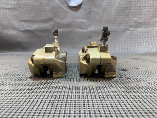 08-18 2009 Aprilia Shiver 750 SL750 Front Brake Calipers Left & Right Pair - Image 4