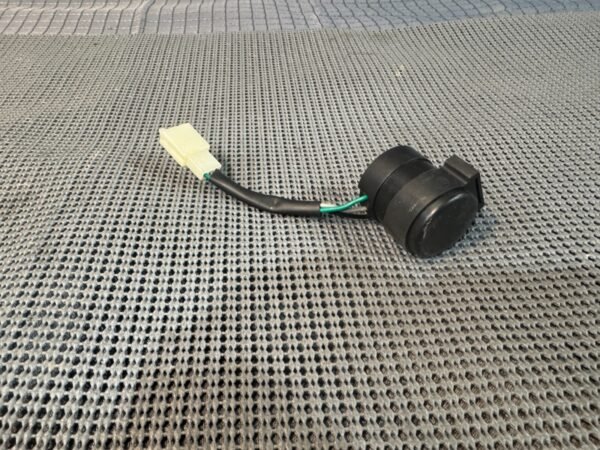 2022 Lifan Qipai Xpect 200cc OEM Flashing Relay - Image 4