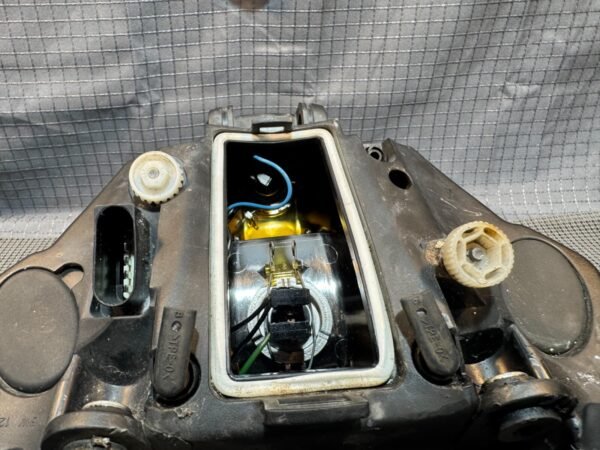 2009 08 09 Aprilia SL750 Shiver 750 OEM Front Headlight Head Light Lamp Assy - Image 11