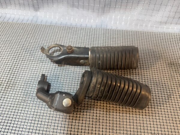 1981 Honda CB900C Custom Foot Pegs - Image 4