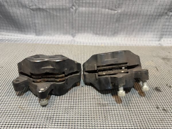 2016-2017 Victory MAGNUM Front Brake Caliper Right Left FOR PARTS - Image 10