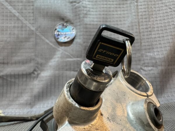 2001 Honda ST1100 Lock & Key Set - Image 3