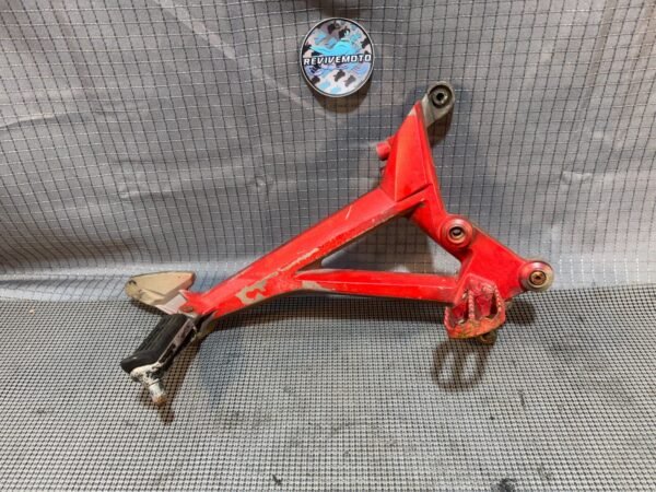 2009 08 09 Aprilia SL750 Shiver 750 OEM Right Foot Pegs Rearset Bracket Mount