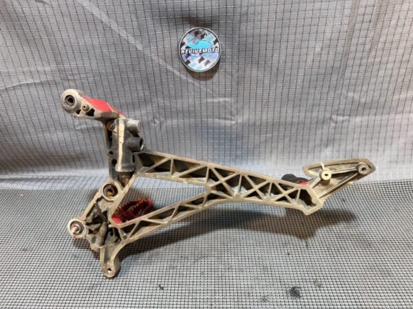 2009 08 09 Aprilia SL750 Shiver 750 OEM Right Foot Pegs Rearset Bracket Mount - Image 6