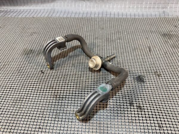 2016-2017 Victory MAGNUM Fuel Injector Rail Line Pipe Regulator