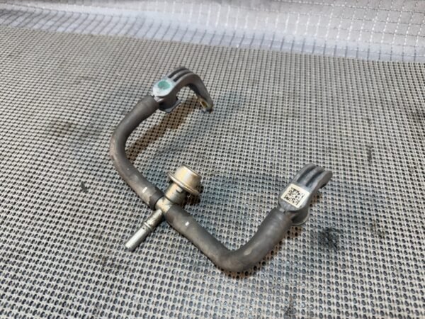 2016-2017 Victory MAGNUM Fuel Injector Rail Line Pipe Regulator - Image 3