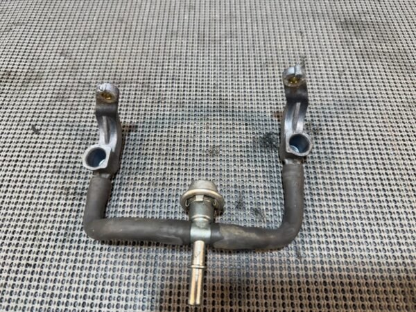 2016-2017 Victory MAGNUM Fuel Injector Rail Line Pipe Regulator - Image 5
