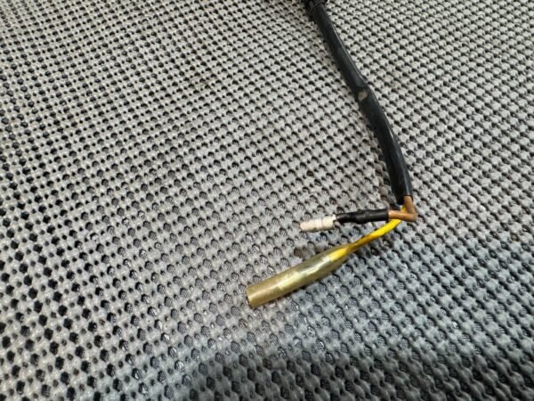 1983 YAMAHA VENTURE 1200 REAR BRAKE SENSOR - Image 4