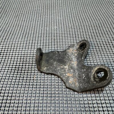 2002 02 Honda ST 1100 ST1100 Right Upper Engine Motor Mount Bracket