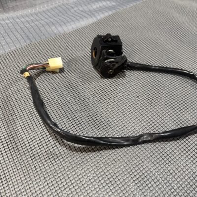 1983 YAMAHA 1200 Venture HORN/LIGHTS ON/OFF SWITCH Left Handle Control