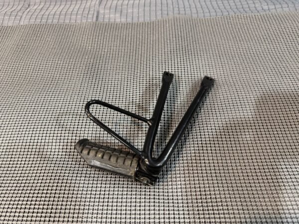 2022 Lifan Qipai Xpect 200cc OEM Rear Left Passenger Foot Peg - Image 8
