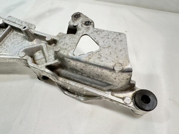 2002 Honda ST1100 OEM RIGHT FRONT FOOT REST PEG STEP BRACKET - Image 15