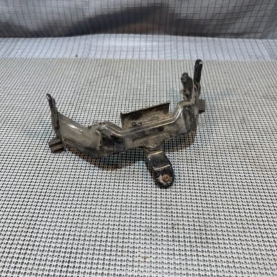 ⭐ 1983 Yamaha Venture XVZ1200 XVZ12 Y732′ front mount bracket