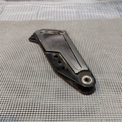 ⭐YAMAHA VENTURE ROYAL XVZ1200 XVZ 1200 RIGHT REAR FOOTPEG FOOT PEG BRACKET MOUNT