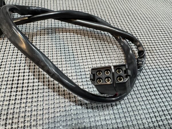 1983 Yamaha Venture Royal XVZ1200 Right Side Throttle Control Switch - Image 8