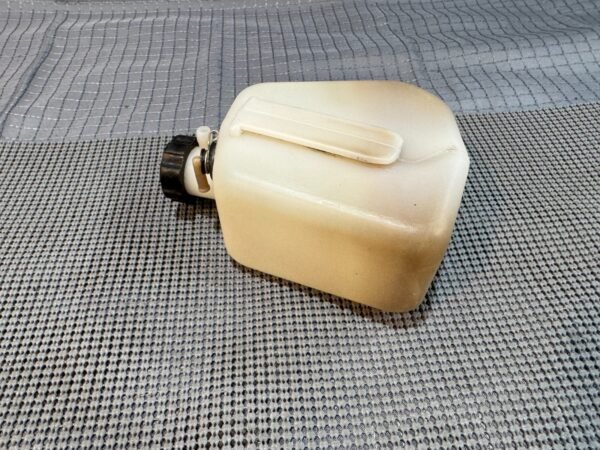 1983 Yamaha Venture Royale XVZ1200D OEM Coolant Reservoir Bottle - Image 8