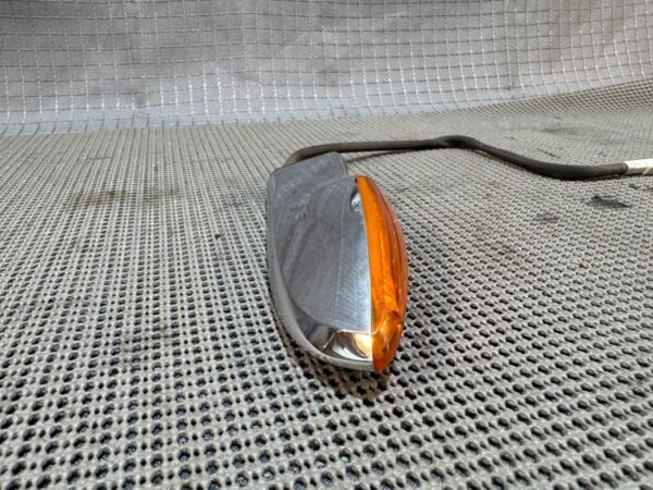 2016-2017 Victory MAGNUM Rear Turn Signal - Image 4