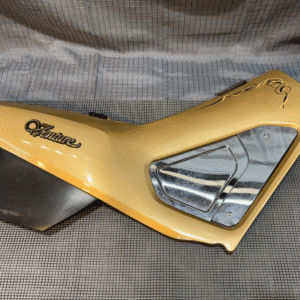 83-85 YAMAHA XVZ1200 85-93 1300 VENTURE Right SIDE COVER FAIRING