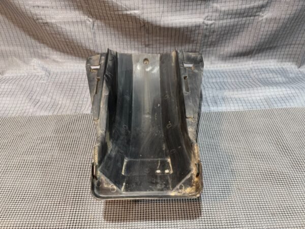 1983 Yamaha Venture Royale XVZ1200 XVZ 1200 Rear Fender - Image 4