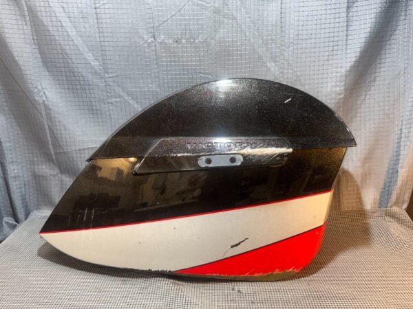 2016 Victory Magnum Right OEM SIDE CARGO LUGGAGE SADDLEBAG BAG COMPARTMENT