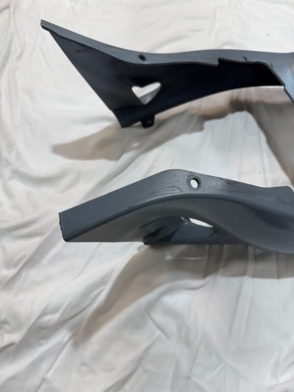 Buell 1125 R Upper Rear Tail Fairing Cover Fairing M1664.1AMMW M0664-02A8 - USED - Image 2