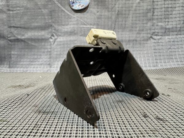 2008-17 Victory Vision & Magnum Black Cruise Control Module Mount Bracket Plate - Image 2