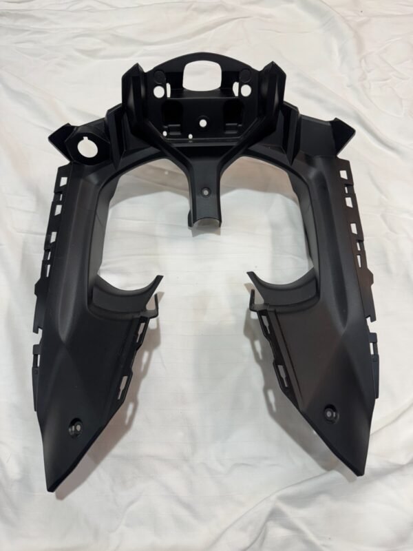 Kawasaki Cowling 55028-0721 QTY 1