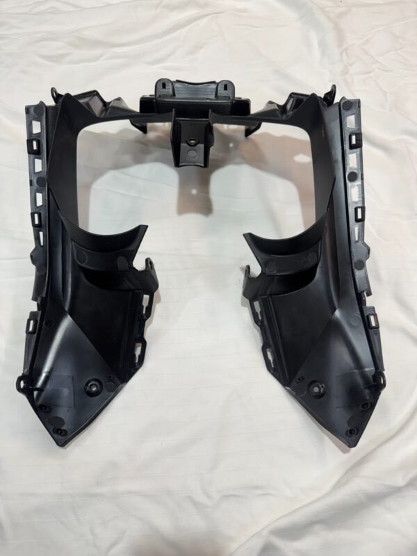 Kawasaki Cowling 55028-0721 QTY 1 - Image 9