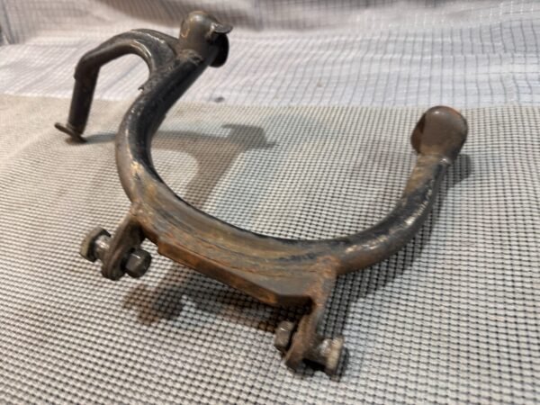 1983 Yamaha Venture XVZ1200 XVZ 1200 centerstand center stand prop spring - Image 10