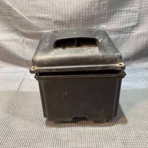 1983 YAMAHA Venture Royale XVZ1200 XVZ 1200 Air Cleaner Filter Housing Box